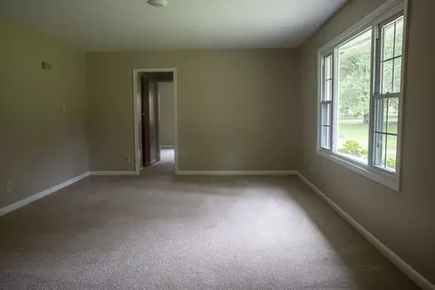 424 Valley Dr, Durham, NC 27704 photo 4