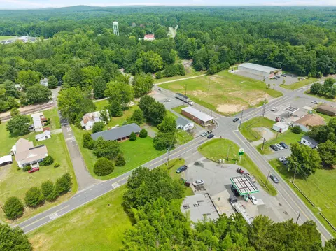 104 W Tally Ho Rd, Stem, NC 27581 photo 9