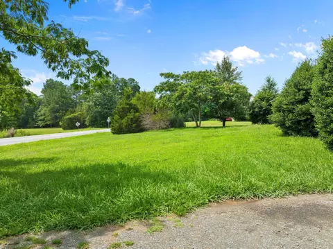 104 W Tally Ho Rd, Stem, NC 27581 photo 7