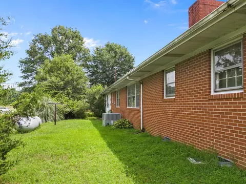 104 W Tally Ho Rd, Stem, NC 27581 photo 8