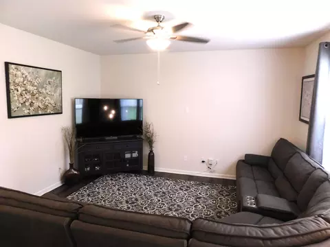 404 Chestnut Oak Pl, Durham, NC 27704 photo 13