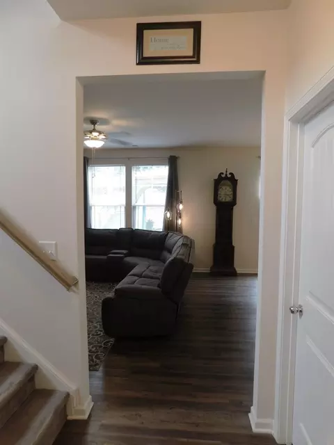404 Chestnut Oak Pl, Durham, NC 27704 photo 9