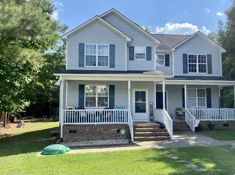 132 Farrah St, Garner, NC 27529 photo 2