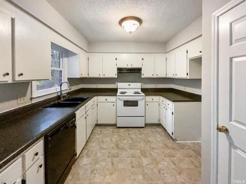102 Winding Brook Dr, Garner, NC 27529 photo 13
