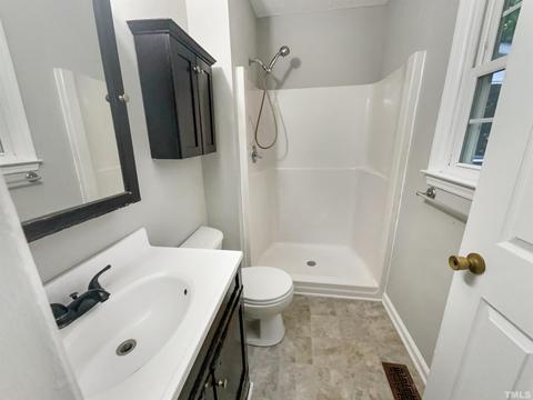 102 Winding Brook Dr, Garner, NC 27529 photo 14