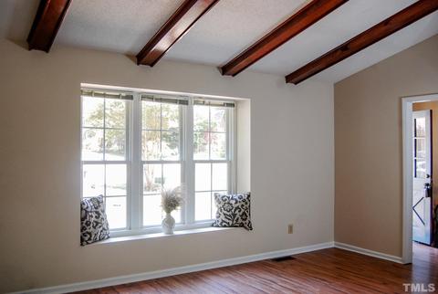 1211 Lanark Ct, Cary, NC 27511 photo 4