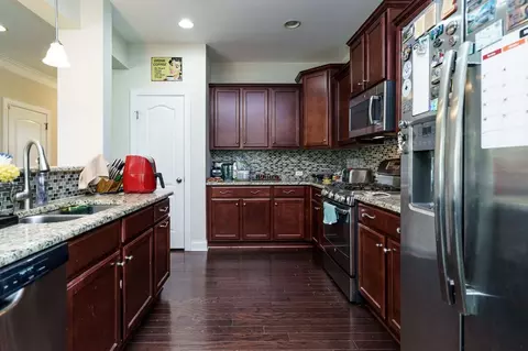 1011 Poplar St, Durham, NC 27703 photo 6