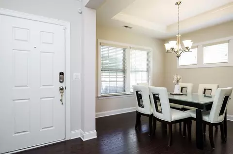1011 Poplar St, Durham, NC 27703 photo 3