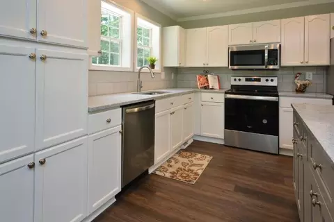 931 Sunstone Dr, Durham, NC 27712 photo 3