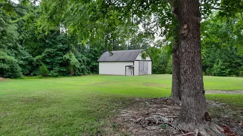 1909 Shaw Rd, Durham, NC 27704 photo 9