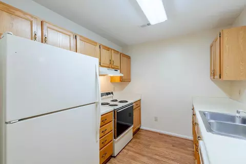 105 Forest Oaks Dr, Durham, NC 27705 photo 14