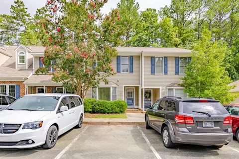 105 Forest Oaks Dr, Durham, NC 27705 photo 2
