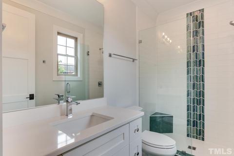 2004 Pine Dr, Raleigh, NC 27609 photo 22