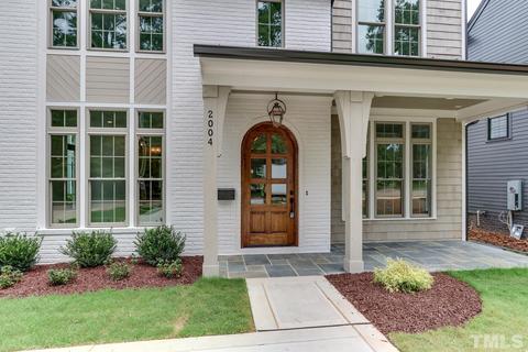 2004 Pine Dr, Raleigh, NC 27609 photo 2