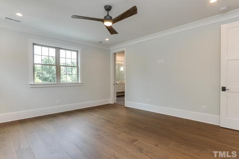 2004 Pine Dr, Raleigh, NC 27609 photo 18