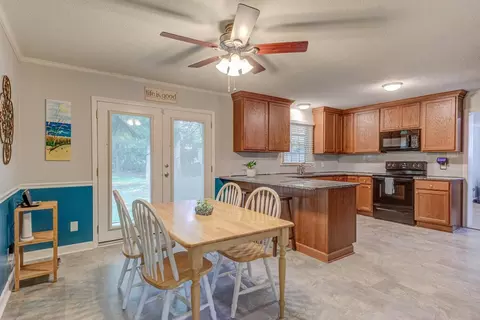 1923 Medallion Dr, Durham, NC 27704 photo 6