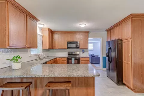 1923 Medallion Dr, Durham, NC 27704 photo 9