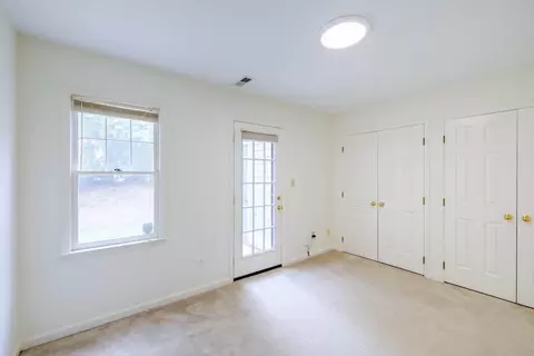 80 Forest Oaks Dr, Durham, NC 27705 photo 4