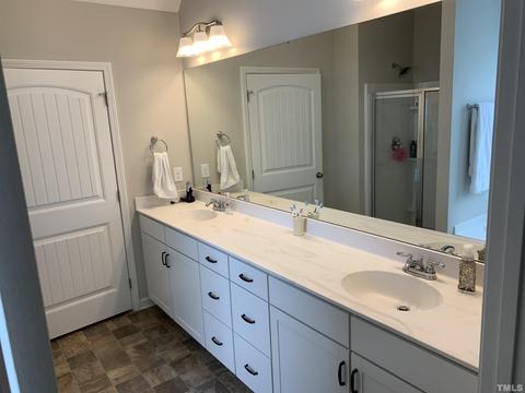 100 Covington Chase Ct, Garner, NC 27529 photo 5