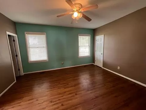 509 W E St, Erwin, NC 28339 photo 9