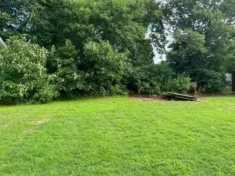 509 W E St, Erwin, NC 28339 photo 12