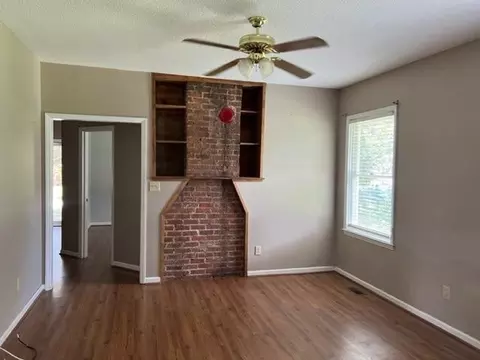 509 W E St, Erwin, NC 28339 photo 6