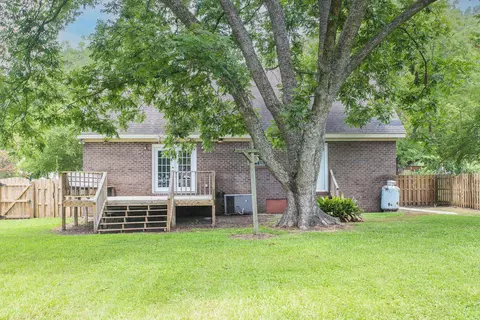 210 S Maple Ave, Kenly, NC 27542 photo 36