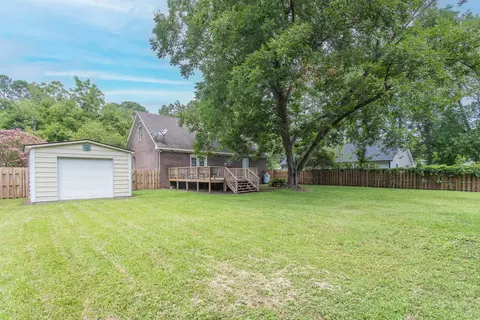 210 S Maple Ave, Kenly, NC 27542 photo 33