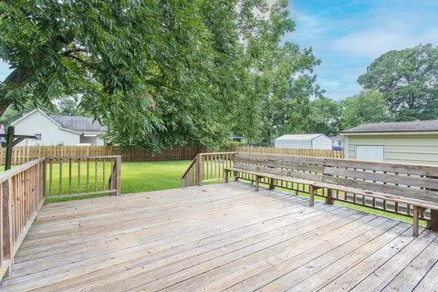 210 S Maple Ave, Kenly, NC 27542 photo 31