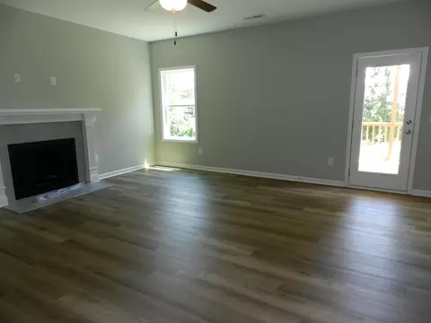 38 Hiddenbrook Ct, Angier, NC 27501 photo 2
