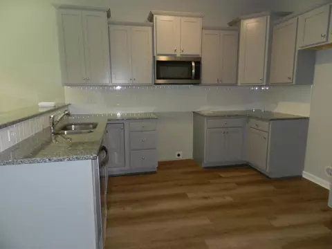 38 Hiddenbrook Ct, Angier, NC 27501 photo 3