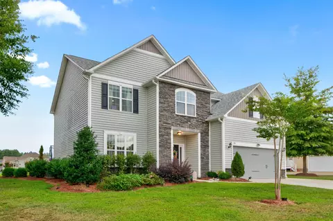 104 Pointer Dr, Angier, NC 27501 photo 2