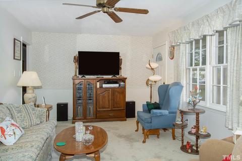312 Chesapeake Ave, Durham, NC 27712 photo 6