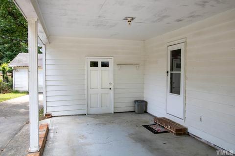312 Chesapeake Ave, Durham, NC 27712 photo 4