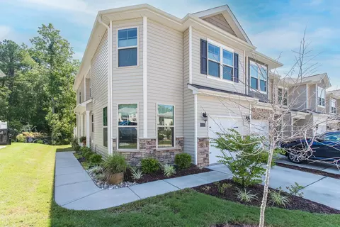 1217 Compass Dr, Durham, NC 27713 photo 1
