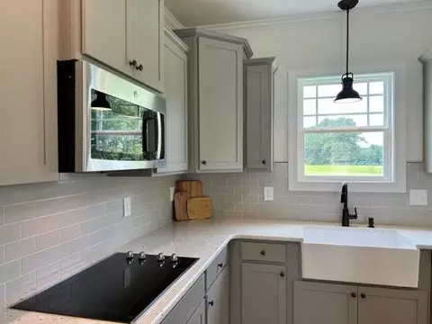 68 Bodacious Ln, Benson, NC 27504 photo 9