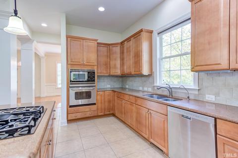 10 Teahouse Ct, Durham, NC 27707 photo 18