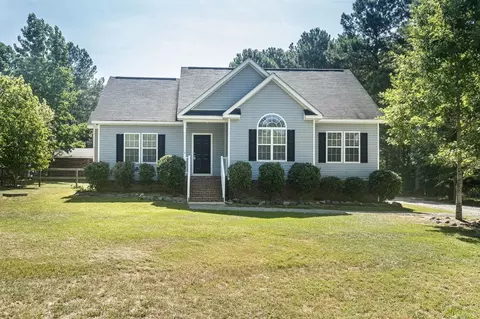 415 Tranquil Ln, Willow Spring, NC 27592 photo 2