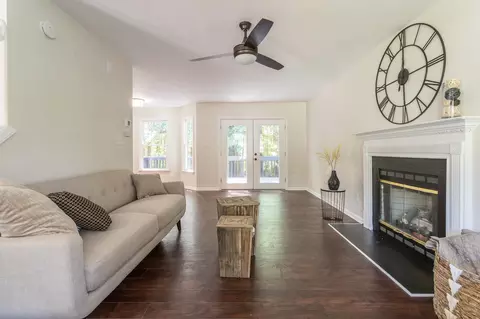 4422 Lazyriver Dr, Durham, NC 27712 photo 4
