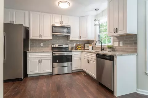 4422 Lazyriver Dr, Durham, NC 27712 photo 8