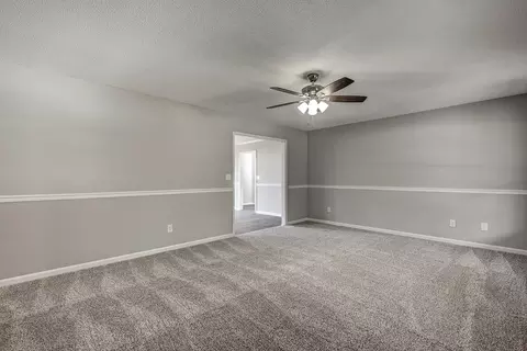 614 Mckay St, Erwin, NC 28339 photo 7