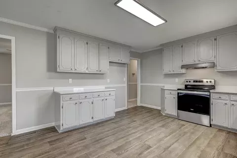 614 Mckay St, Erwin, NC 28339 photo 17