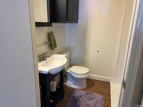 405 W C St, Erwin, NC 28339 photo 7