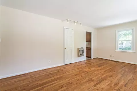 2009 Walnut St, Durham, NC 27705 photo 4