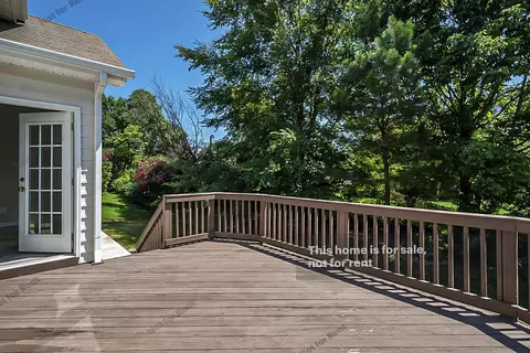 2413 Oleander Dr, Durham, NC 27703 photo 25