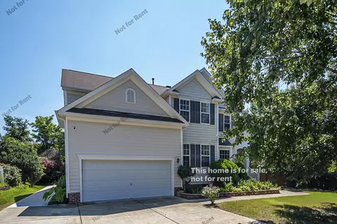 2413 Oleander Dr, Durham, NC 27703 photo 1
