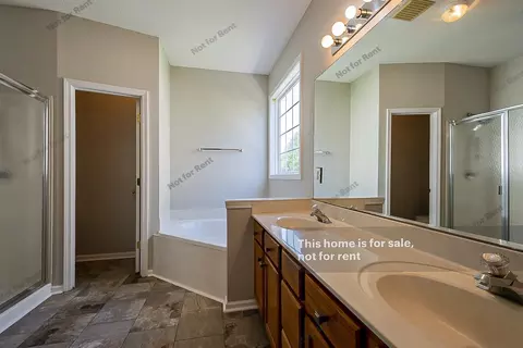 2413 Oleander Dr, Durham, NC 27703 photo 6
