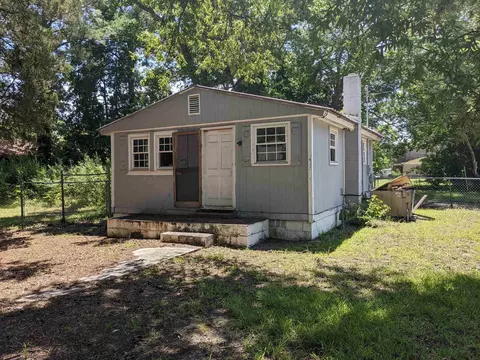 1700 Queen St E, Wilson, NC 27893 photo 1