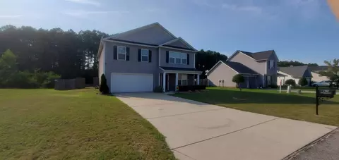 190 Botanical Ct, Bunnlevel, NC 28323 photo 2
