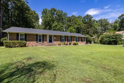 208 Chateau Rd, Durham, NC 27704 photo 2